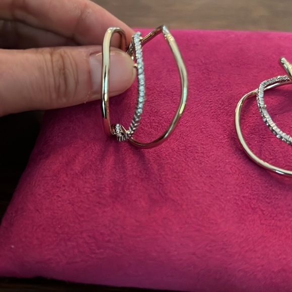 Triple hoop diamond - Picture 2 of 3